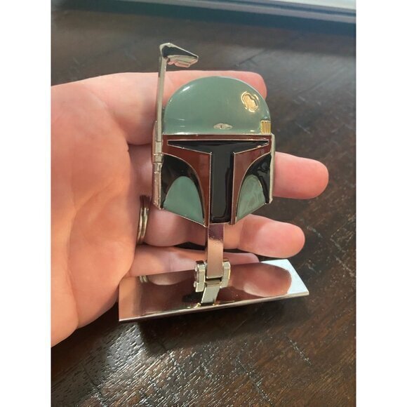 Star Wars Boba Fett Large Helmet Metal Trading Pin with Hinge - Picture 5 of 8
